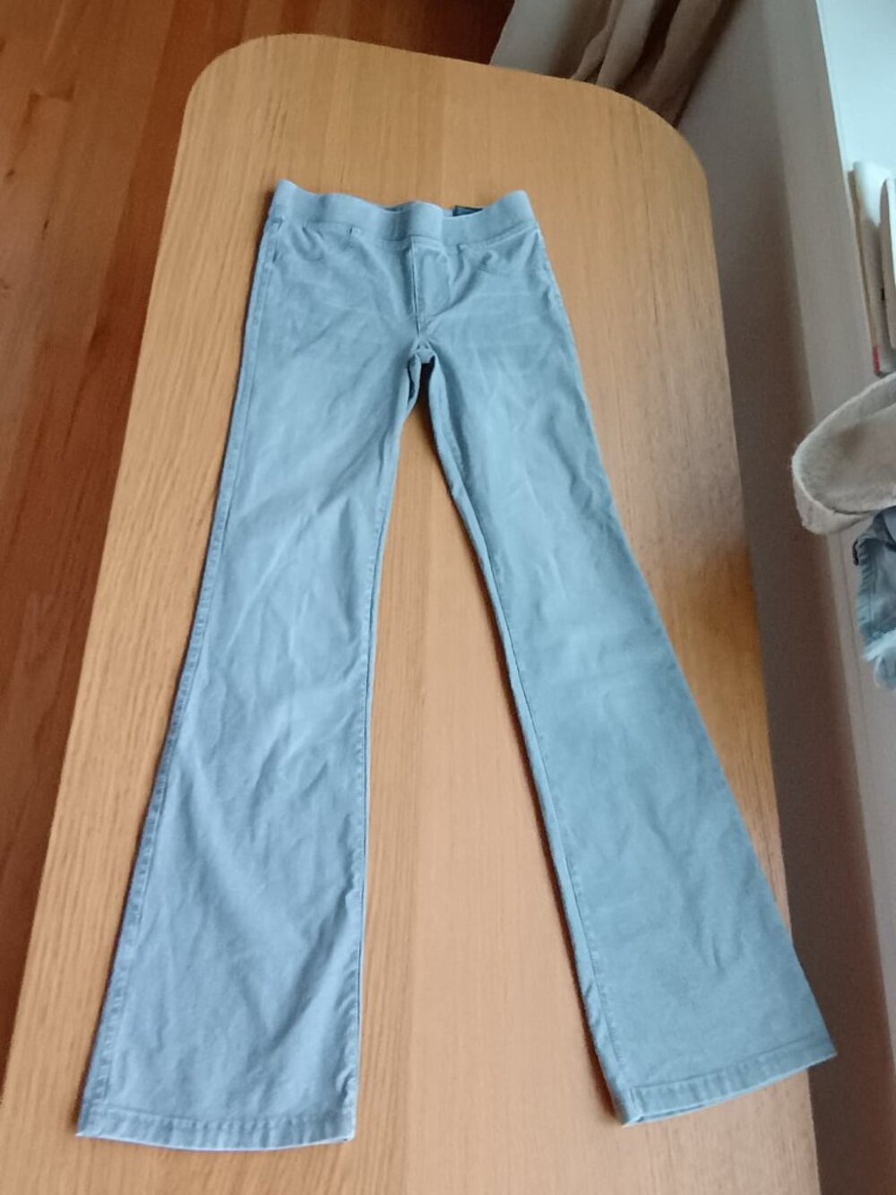 👖 Girls Grey Bootcut Jeans | Size 10–11Y (146) | Great Condition